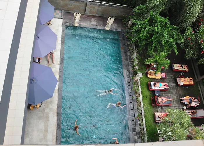 Puri Saron Denpasar Hotel